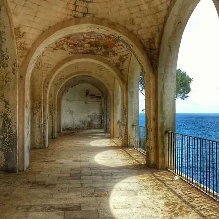 Port Mar